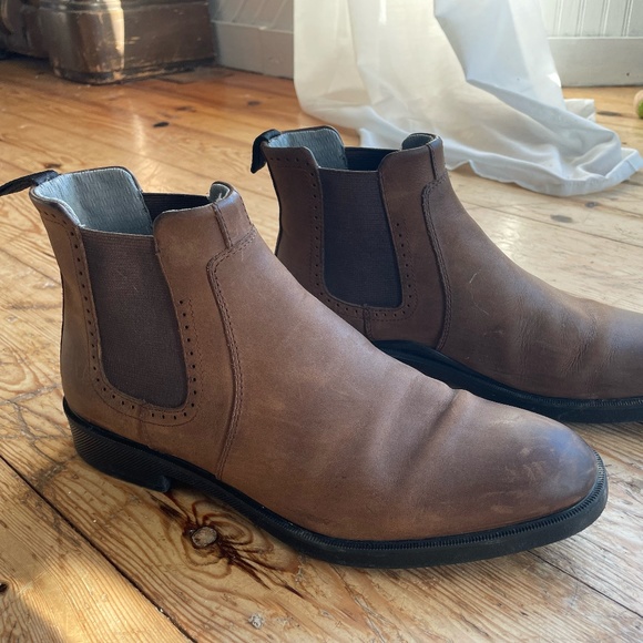 Johnston and Murphy Waterproof Chelsea Boot US 8.5 - Picture 1 of 2